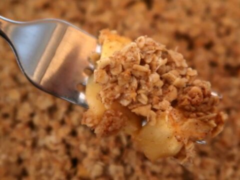 How to Make Easy Mary Berry Pear Crumble Recipe