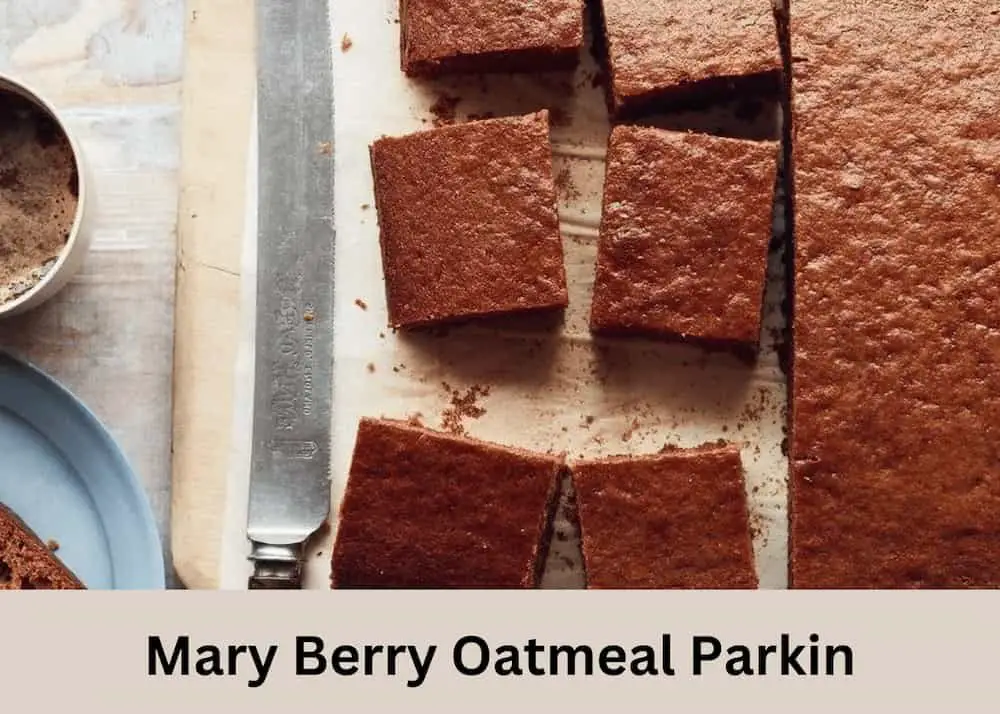 Easy Mary Berry Oatmeal Parkin Recipe 🍰 - British Recipes Book