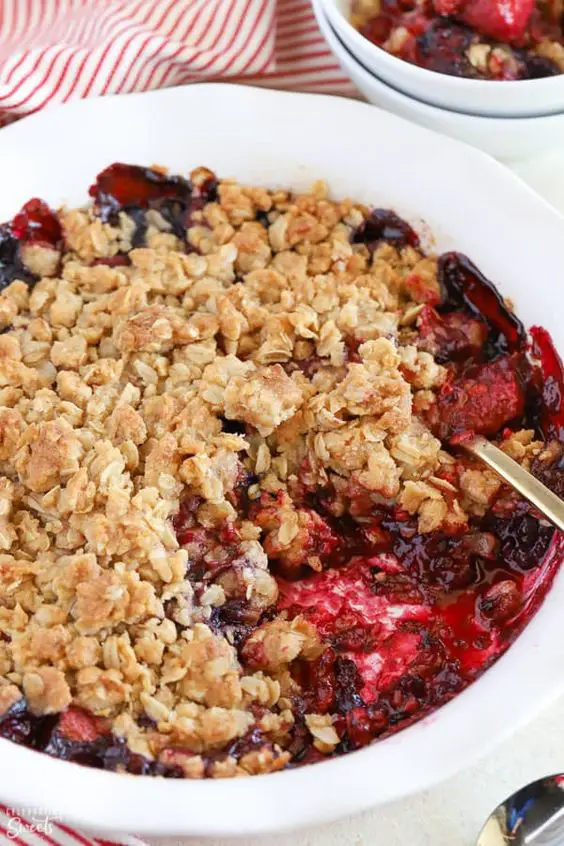 Hairy Bikers Apple and Blackberry Crumble