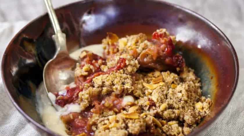 Mary Berry Apple And Rhubarb Crumble Recipe